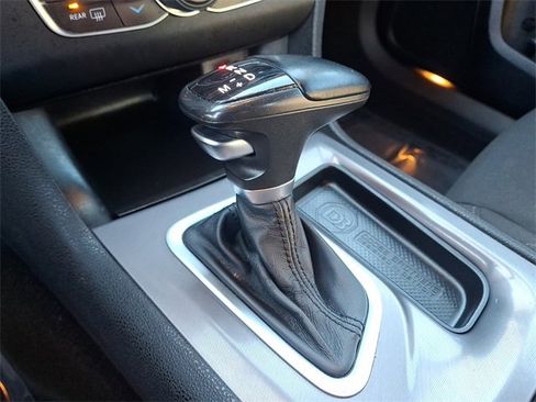 Used 2023 Dodge Charger SXT image 14