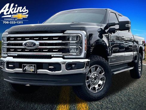 Used 2023 Ford F250 Lariat w/ Chrome Package image 1