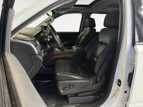 Used 2018 Chevrolet Tahoe Premier AWD/4WD image 6