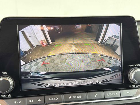 Used 2024 Nissan Altima 2.5 SV AWD/4WD image 27