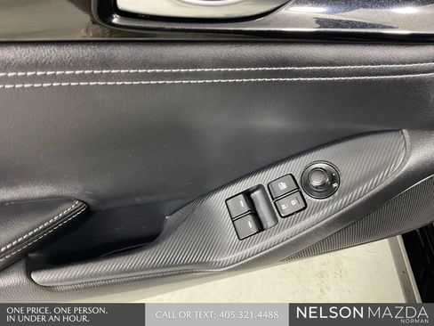 Used 2025 MAZDA MX-5 Miata RF Grand Touring image 17