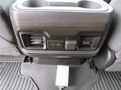 Used 2021 Chevrolet Silverado 2500 LT w/ Convenience Package image 8