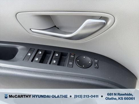 Used 2025 Hyundai Tucson SEL AWD/4WD image 38