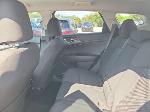 Certified 2023 Kia Sportage LX FWD image 24