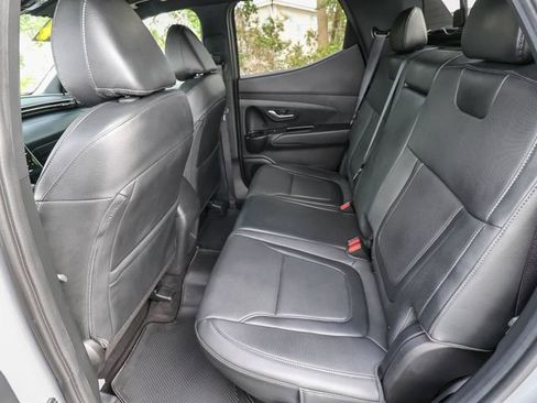 Used 2024 Hyundai Santa Cruz Night AWD/4WD image 27