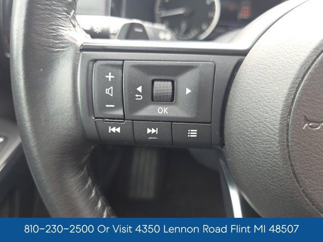 Used 2024 Nissan Pathfinder SV FWD image 21