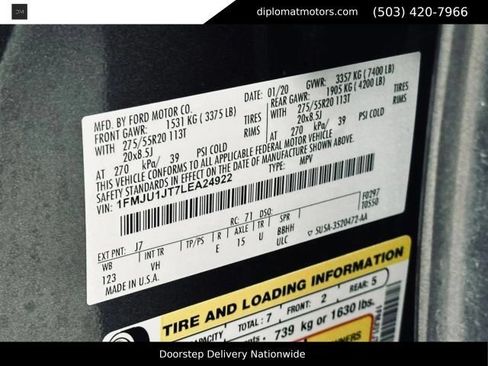 Used 2020 Ford Expedition XLT w/ Equipment Group 202A AWD/4WD image 55