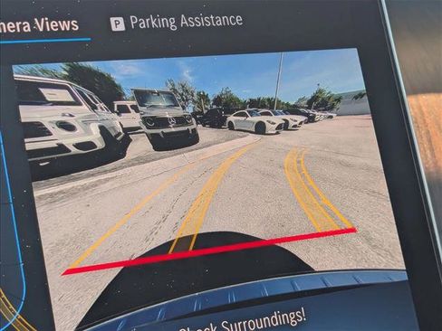 Used 2025 Mercedes-Benz GLC 300 GLC 300 image 12