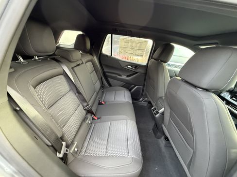 New 2026 Chevrolet Equinox LT image 13