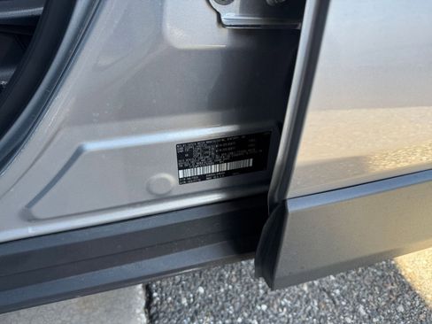 Used 2025 Toyota RAV4 LE image 71