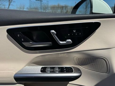 Used 2026 Mercedes-Benz GLC 300 4MATIC image 20