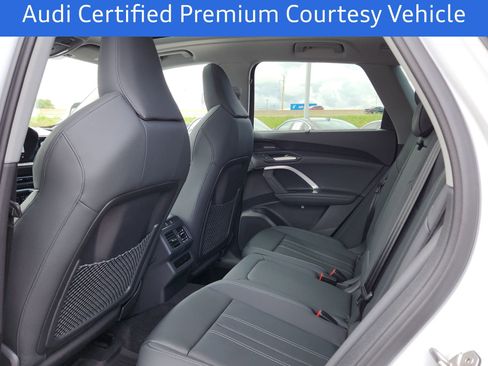 Certified 2025 Audi Q5 Premium w/ Premium Plus AWD/4WD image 13