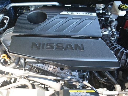 Used 2023 Nissan Rogue S AWD/4WD image 23