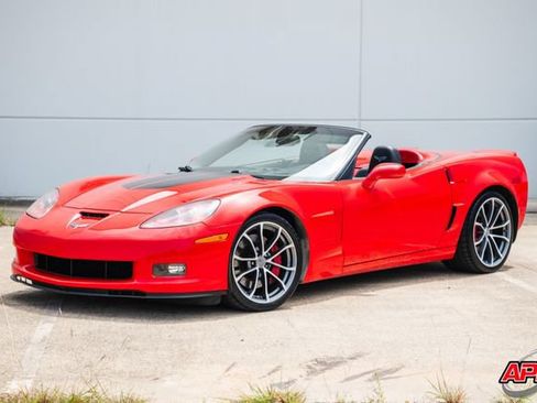 Used 2013 Chevrolet Corvette 427 w/ 1SC Preferred Equipment Group RWD image 37