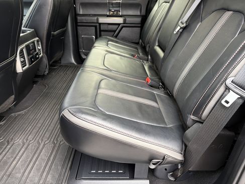 Used 2021 Ford F250 Platinum image 22