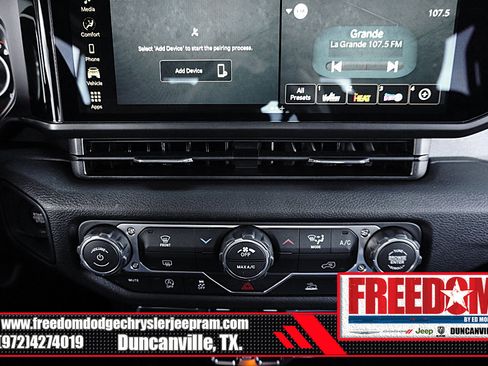 New 2026 Jeep Gladiator Sport AWD/4WD image 21