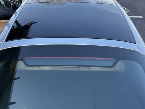 Used 2018 Porsche Panamera 4 image 10