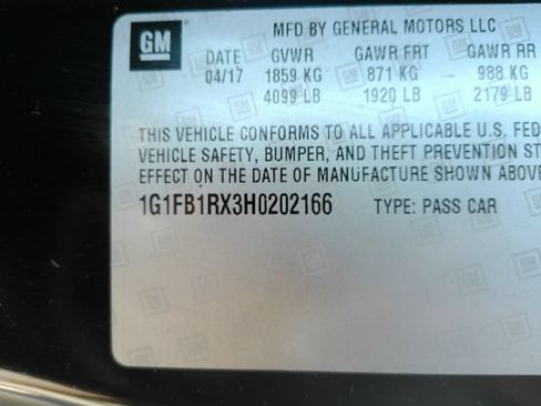 Used 2017 Chevrolet Camaro LT w/ Technology Package RWD image 42