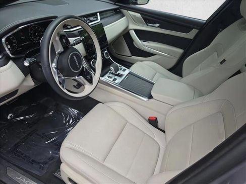 Used 2024 Jaguar XF R-Dynamic SE AWD/4WD image 16