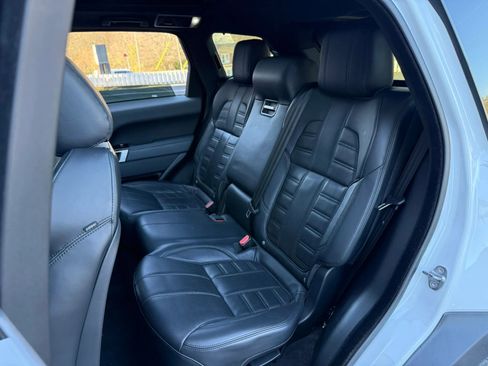 Used 2014 Land Rover Range Rover Sport Autobiography image 32