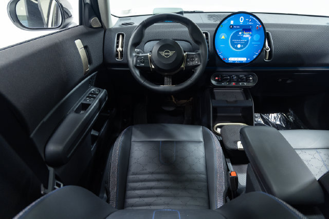 Used 2025 MINI Cooper Countryman S AWD/4WD image 3