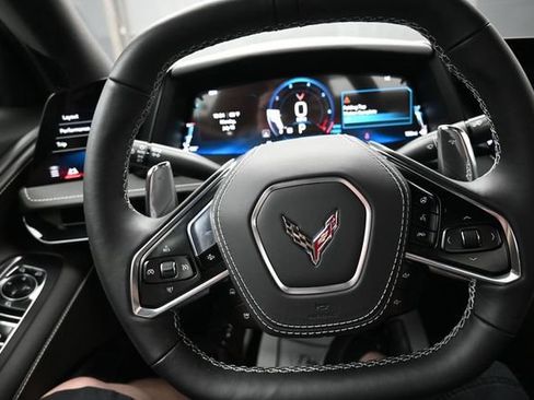 Used 2026 Chevrolet Corvette Stingray Preferred Conv w/ Z51 Performance Package RWD image 8