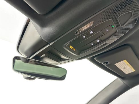 New 2026 Porsche Cayenne S image 25