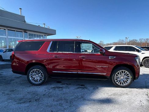 New 2026 GMC Yukon XL Elevation w/ Elevation Premium Package image 8