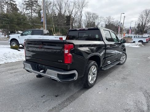 Used 2019 Chevrolet Silverado 1500 LTZ w/ LTZ Premium Package image 6