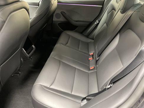 Used 2025 Tesla Model 3 Long Range image 31