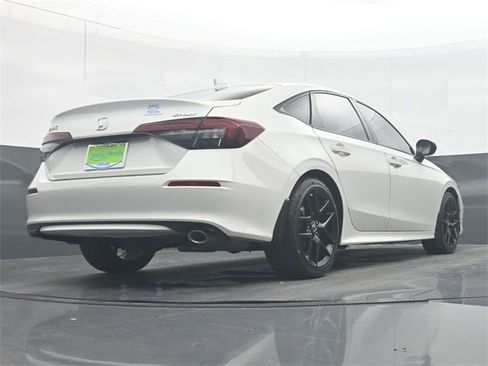 Used 2025 Honda Civic Sport image 33