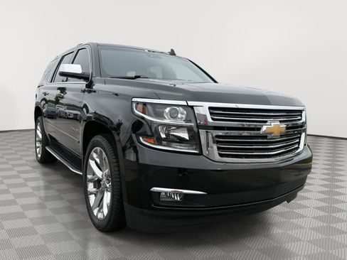 Used 2018 Chevrolet Tahoe Premier AWD/4WD image 7