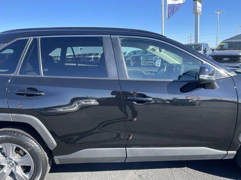 Used 2024 Toyota RAV4 XLE image 33