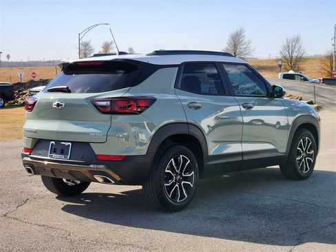 Used 2025 Chevrolet TrailBlazer ACTIV w/ Convenience Package image 7