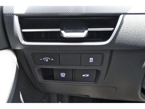Used 2025 Hyundai Sonata SEL FWD image 18