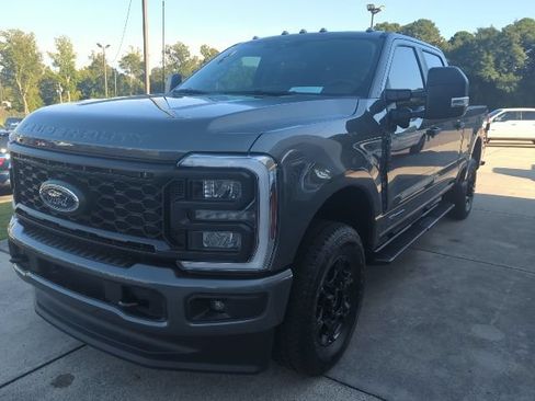 Used 2026 Ford F250 XL w/ STX Appearance Package AWD/4WD image 3