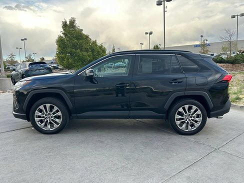 Used 2023 Toyota RAV4 XLE Premium AWD/4WD image 5