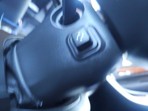 Used 2017 Cadillac Escalade ESV Luxury image 42