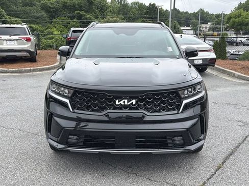 Used 2023 Kia Sorento EX w/ Panoramic Sunroof Package FWD image 2