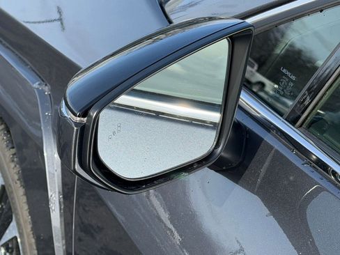 New 2026 Lexus UX 300h AWD image 22