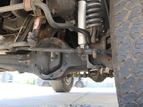 Used 1993 Ford Bronco AWD/4WD image 18