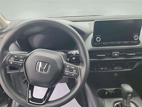 Used 2024 Honda HR-V LX image 10