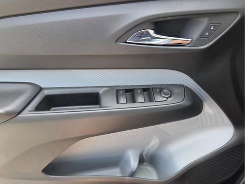 New 2027 Chevrolet Bolt LT w/ Comfort Package FWD image 26