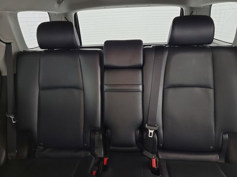 Used 2018 Toyota 4Runner Limited AWD/4WD image 13