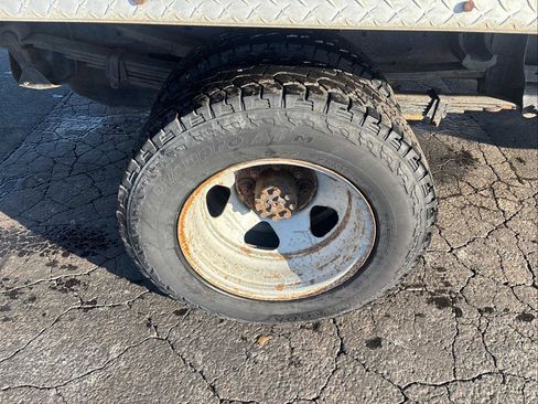 Used 2008 Chevrolet Silverado 3500 W/T image 18
