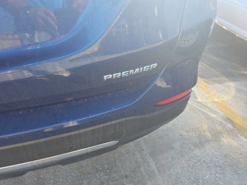 Certified 2023 Chevrolet Equinox Premier image 5