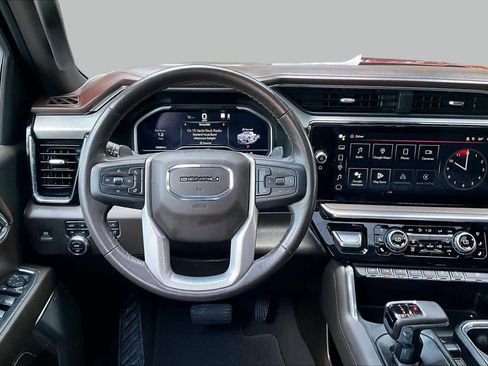 Used 2023 GMC Sierra 1500 Denali AWD/4WD image 6