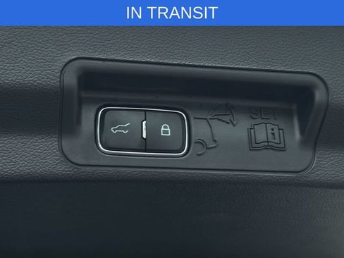 Used 2023 Ford Explorer XLT w/ Equipment Group 202A AWD/4WD image 43