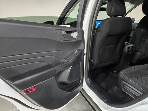 New 2026 Ford Escape Active AWD/4WD image 35