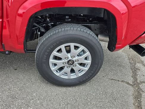 New 2026 Toyota Tacoma SR5 AWD/4WD image 32